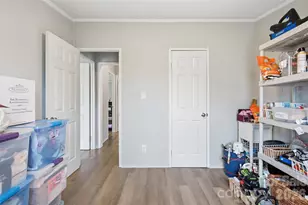 3642 Strollaway Ln, Claremont, NC 28610 - Photo 17