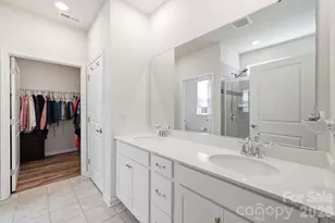4756 Maiden Crk Wy, Maiden, NC 28650 - Photo 17