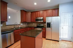 264 W Bland St, Charlotte, NC 28203 - Photo 13