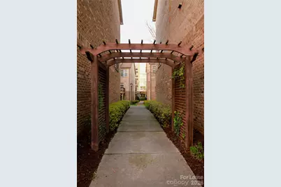 264 W Bland Street, Charlotte, NC 28203 - Photo 1