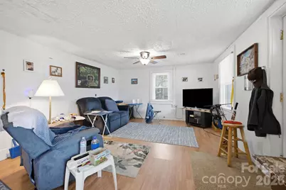 3948 Main Avenue Drive NW, Long View, NC 28601 - Photo 5