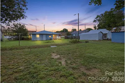 3948 Main Avenue Drive NW, Long View, NC 28601 - Photo 35