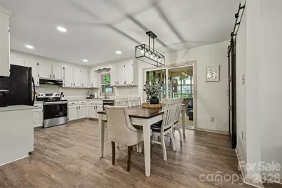 2754 Stockwood Drive, Gastonia, NC 28056 - Photo 9