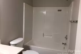 3139 Falling Rock Ct, Charlotte, NC 28213 - Photo 11