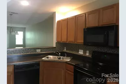 3139 Falling Rock Court, Charlotte, NC 28213 - Photo 3