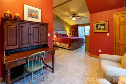 46 Rhett Drive, Flat Rock, NC 28731 - Photo 15