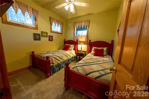 46 Rhett Dr, Flat Rock, NC 28731 - Photo 19