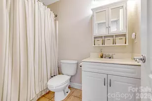 1915 Lynmore Dr, Sherrills Ford, NC 28673 - Photo 23