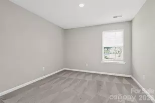 17504 Terryglass Ln, Charlotte, NC 28278 - Photo 19