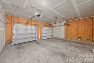 1831 Yaupon Rd, Charlotte, NC 28215 - Photo 39