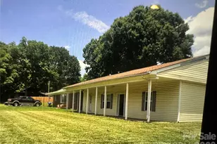 3705 Avondale Ln, Monroe, NC 28110 - Photo 3
