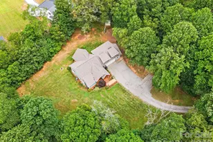 116 W Hiawatha Ct, Asheville, NC 28806 - Photo 7