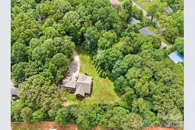 116 W Hiawatha Court, Asheville, NC 28806 - Photo 9
