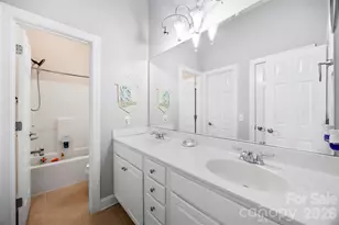 3129 Linkside Ct, Fort Mill, SC 29715 - Photo 9