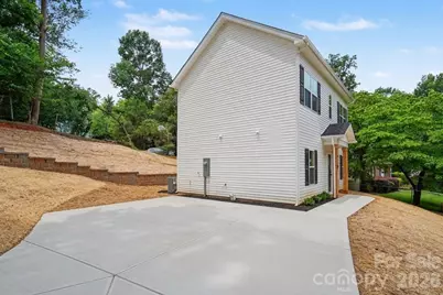 327 Whispering Pines Drive, Charlotte, NC 28217 - Photo 3