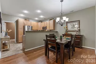 16627 Timber Crossing Rd, Charlotte, NC 28213 - Photo 13
