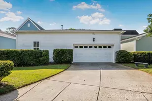 10022 Triple Oak Rd, Charlotte, NC 28277 - Photo 41