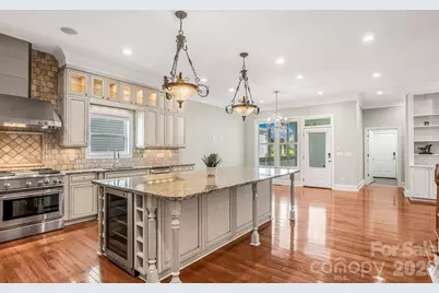 10022 Triple Oak Road, Charlotte, NC 28277 - Photo 9