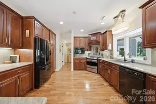 104 Rivercliff Dr W, Connelly Springs, NC 28612 - Photo 19