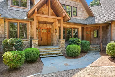 9208 Flying Eagle Lane, Charlotte, NC 28278 - Photo 3