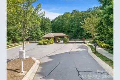 53 Old Lafayette Lane, Black Mountain, NC 28711 - Photo 11