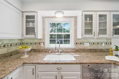 5600 Carmel Station Avenue, Charlotte, NC 28226 - Photo 9