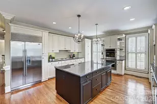 5100 Piper Glen Dr, Charlotte, NC 28277 - Photo 15