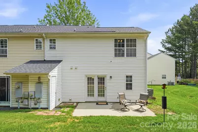 12446 Hennigan Place Lane, Charlotte, NC 28214 - Photo 3