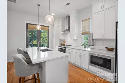 905 36th Street E, Charlotte, NC 28205 - Photo 15