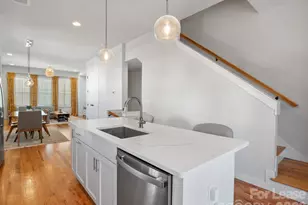905 36th Street E, Charlotte, NC 28205 - Photo 7