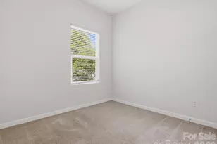 1609 Ronald St, Charlotte, NC 28216 - Photo 13