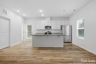 1609 Ronald St, Charlotte, NC 28216 - Photo 9