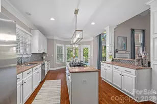 710 Fairway Point Dr, Tega Cay, SC 29708 - Photo 13