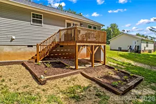 122 S Yadkin River Rd, Statesville, NC 28625 - Photo 35