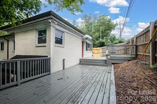 2525 Runnymede Ln, Charlotte, NC 28209 - Photo 17