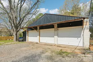 4531 Springs Rd, Conover, NC 28613 - Photo 35