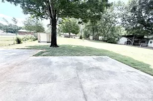 2623 Sherry Ln, Gastonia, NC 28054 - Photo 3