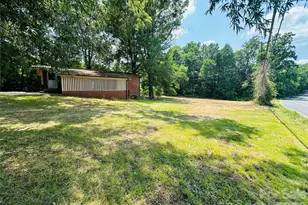 14 Pop Davis Rd, Taylorsville, NC 28681 - Photo 3