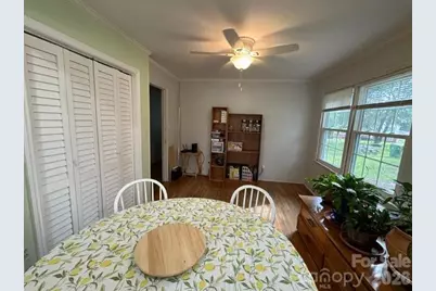 7644 Bramblewood Drive, Charlotte, NC 28217 - Photo 11