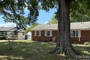 7644 Bramblewood Dr, Charlotte, NC 28217 - Photo 3
