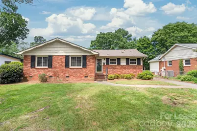 6338 Montpelier Road, Charlotte, NC 28210 - Photo 3