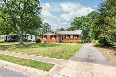 6338 Montpelier Road, Charlotte, NC 28210 - Photo 1