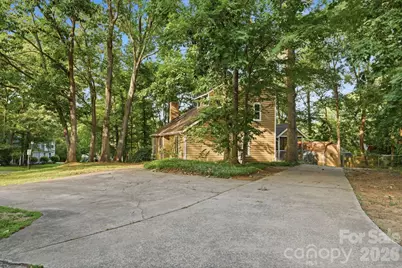 7401 Park Vista Circle, Charlotte, NC 28226 - Photo 23
