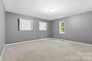 7401 Park Vista Cir, Charlotte, NC 28226 - Photo 9