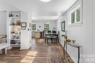 19 Wilburn Rd, Asheville, NC 28806 - Photo 3