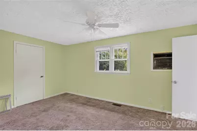 940 Meadowlane Drive NW, Lenoir, NC 28645 - Photo 33
