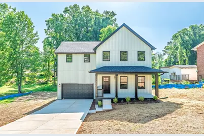 1830 31st Street NE, Hickory, NC 28601 - Photo 1