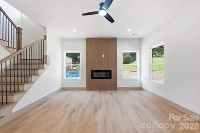 1830 31st Street NE, Hickory, NC 28601 - Photo 5