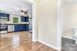 657 Old Fort Rd, Fairview, NC 28730 - Photo 21