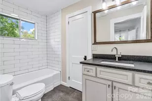 657 Old Fort Rd, Fairview, NC 28730 - Photo 23
